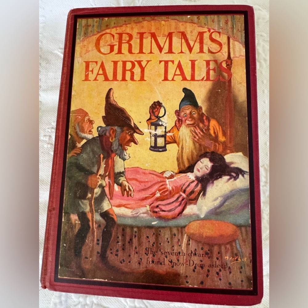 Very vintage Grimm's Fairy Tales Hardcover Book